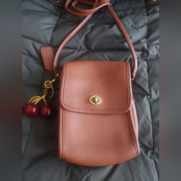 Cherry Keychain Handbag Charm GOLD (PURSE not Included) - Picture 1 of 5